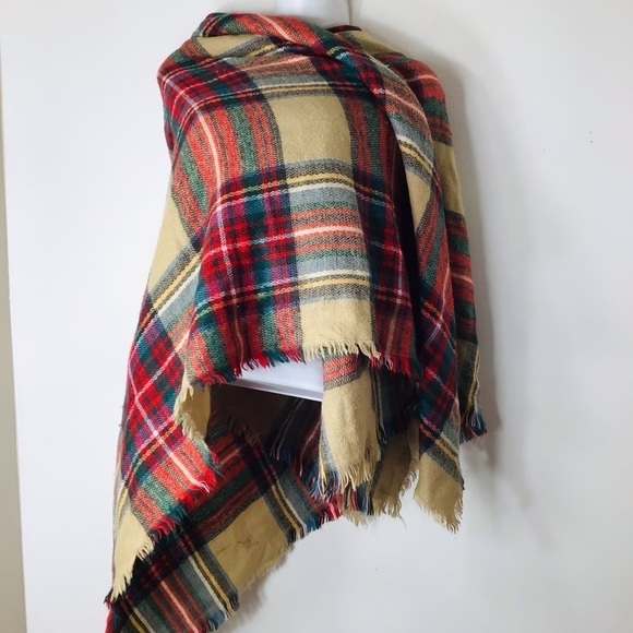 Red tan plaid scarf fringe boho - Picture 5 of 5